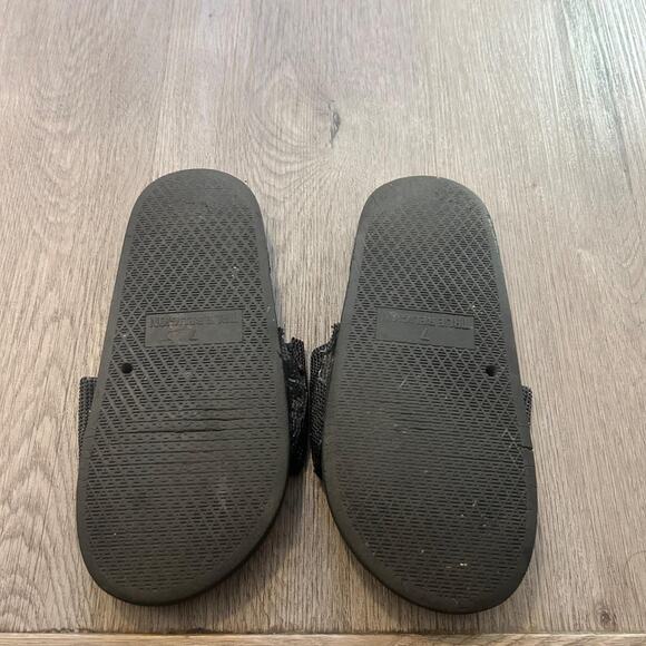 True religion slides size 7 - Picture 2 of 3